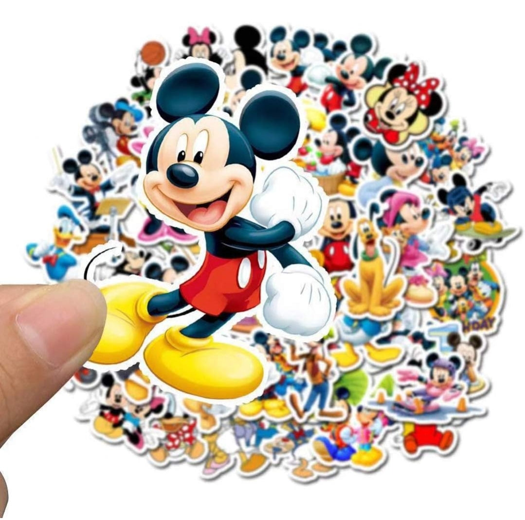 100 Stickers Minnie Mouse y personajes de Disney