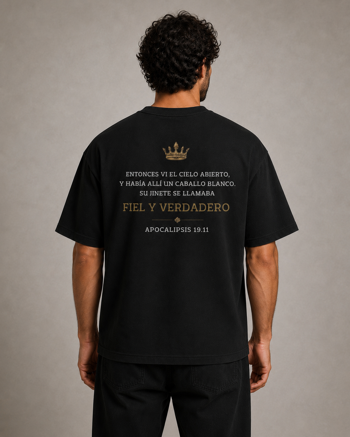 T-SHIRT PLAYERA AHÍ VIENE YESHUA — APOCALIPSIS 19:11