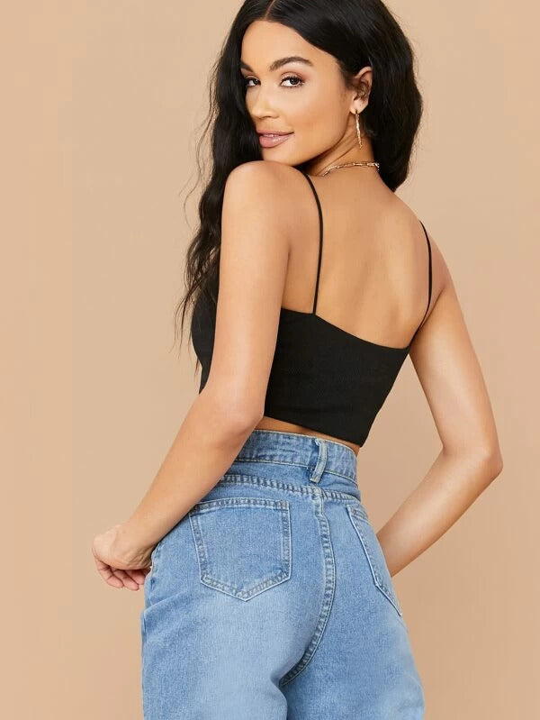 Crop top con tirantes negro
