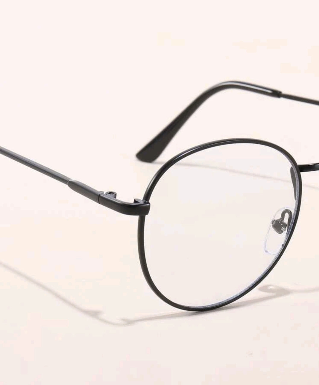 LENTES ARO NEGRO DELGADO REDONDOS CON FILTRO DE LUZ AZUL